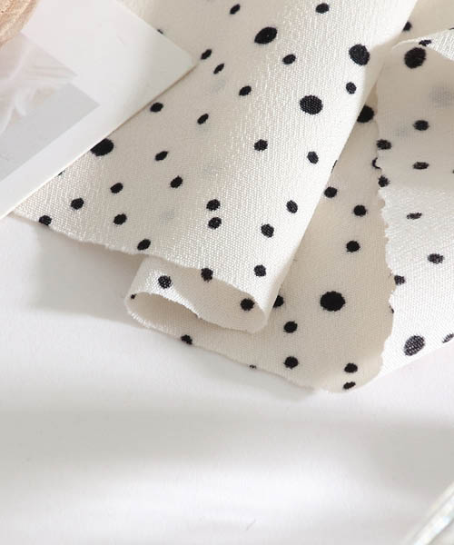 71-028 울피치 크레이프 미니도트 쿠앤크_아이보리