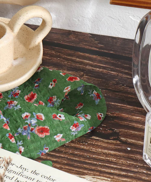 72-285 내추럴 입체 링클 엠보 플라워 원단 루비가든_그린