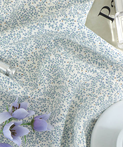 72-381 소프트 터치 RN 레이온 나일론 플라워 원단 미스티_블루