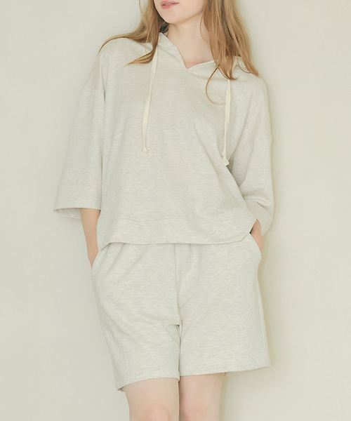 55-172 패턴인 P1648 - Tshirt (여성 티셔츠)