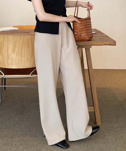 66-840 패턴인 P1827 - Pants(여성 바지)