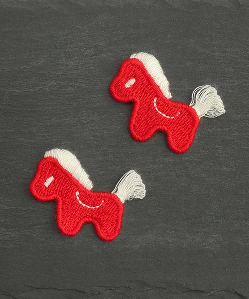 71-734 미니 붉은말 봉제식 와펜