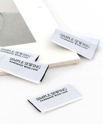 74-742 심플소잉 빅 자수 끼워라벨_화이트