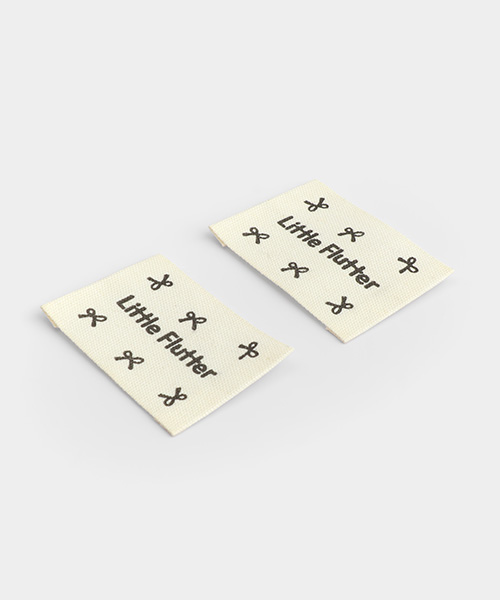 72-272 Little Flutter 검정 리본 라벨